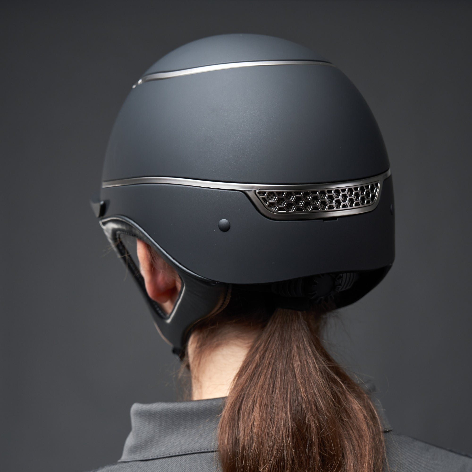 OneK Helmet Xtreme Matt Chrome Pipe