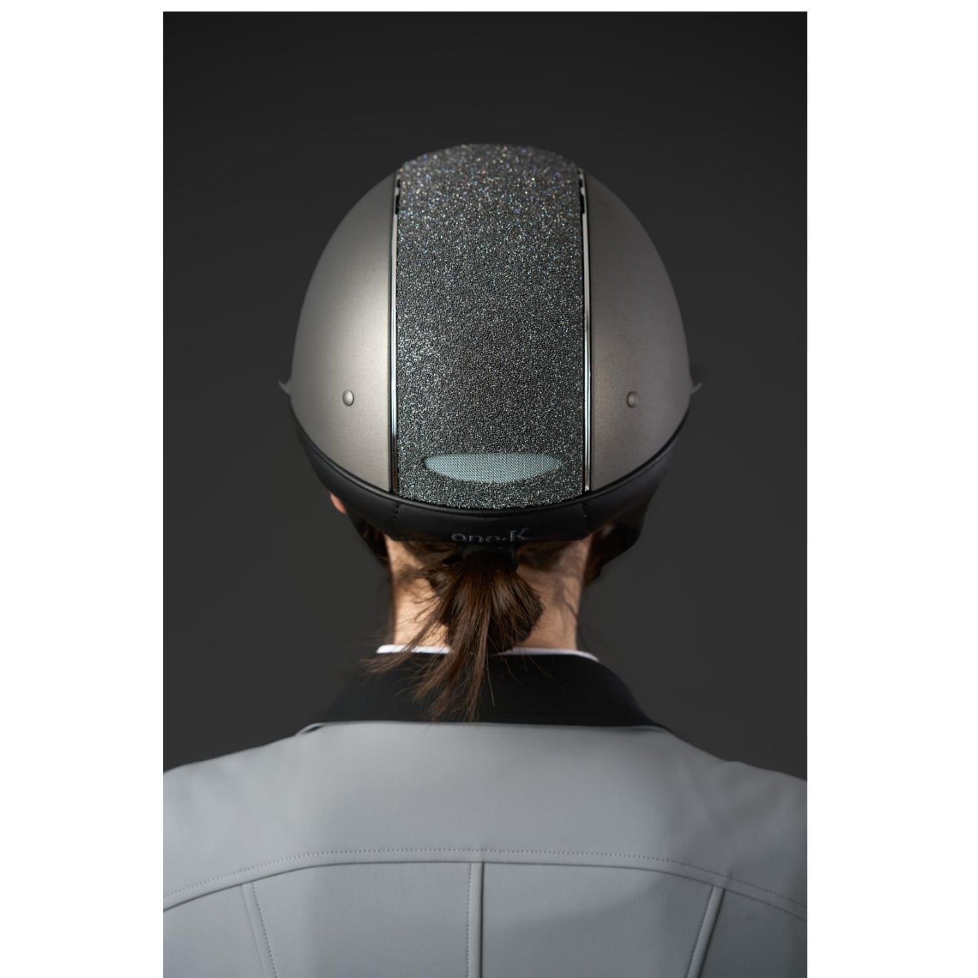 One K MIPS Avancé riding helmet - Glitter silver